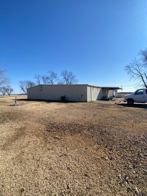 5260 Hwy 61 S side 2