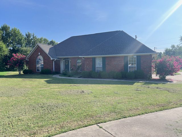 296 Crestline Fr